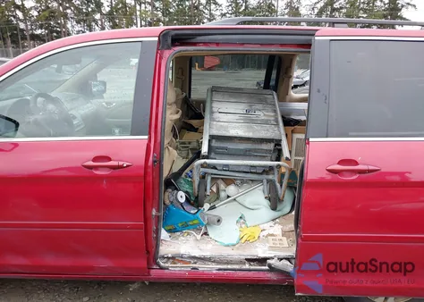 2006 Honda Odyssey Ex-L z USA, uszkodzony, nr VIN 5FNRL386X6B408623